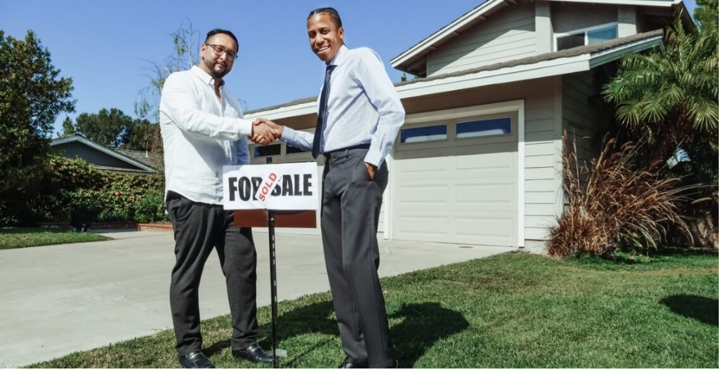 real-estate-deal-shake-hand